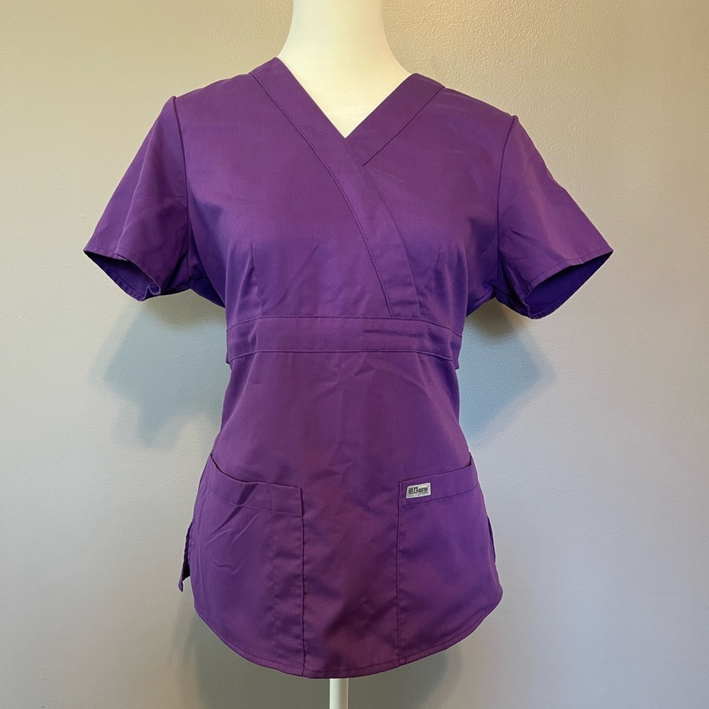 Grey’s Anatomy Purple Scrub Top, Size Small